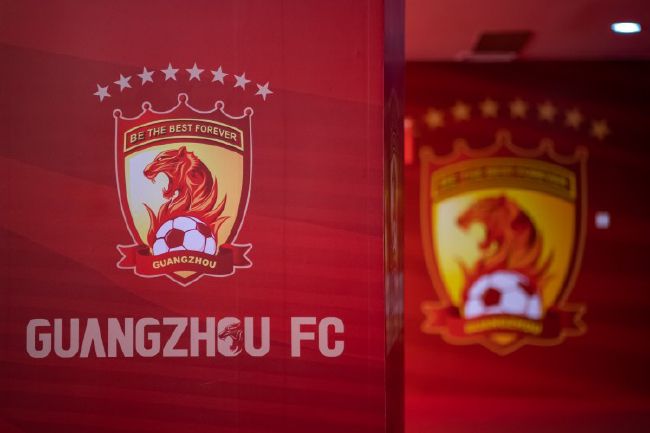 博尼法斯今夏从圣吉罗斯加盟德甲勒沃库森，转会费2050万欧。